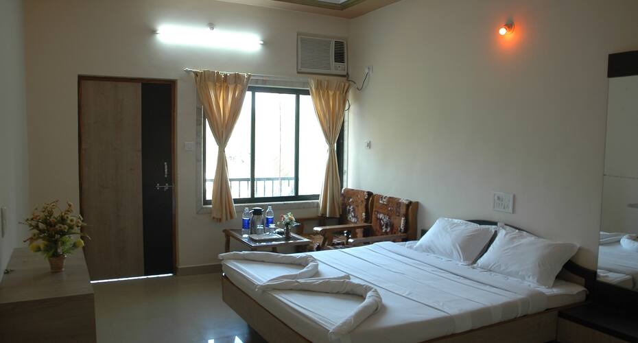 Hotel Vanvihar (Dudhni) 37 kms from Silvassa, Silvassa 5